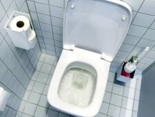 Як відмити унітаз від вапняного нальоту та жовтизни