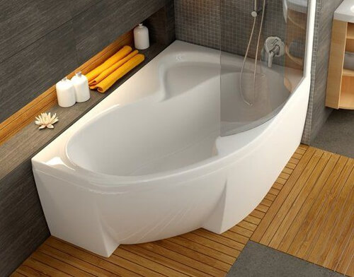 Чого бояться акрилові ванни
