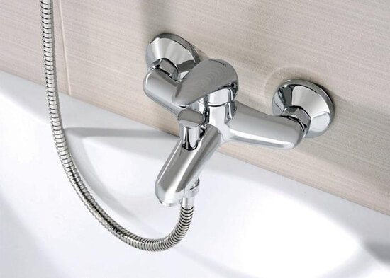 Смеситель для ванны Ravak Suzan SN 022.00150