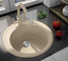 смеситель для кухни lвухвентильный в скандинавском оформлении