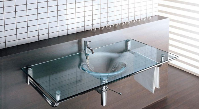 Прозрачная столешница в ванную под раковину стекло