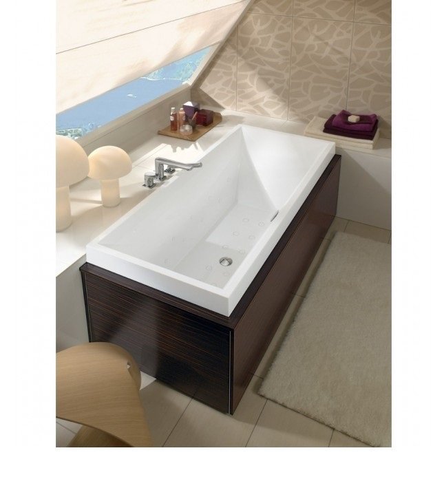 Ванна Villeroy&Boch серия SQUARO UBQ170SQR2V-01