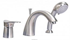 Смеситель однорычажный на борт ванны с душем Ferro коллекция Padwa сатин BTP11APVD