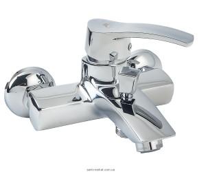 Смеситель однорычажный для ванны с коротким изливом Rubineta коллекция Naro хром 540023