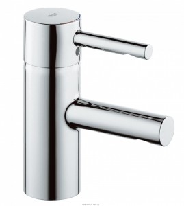 Смеситель для раковины однорычажный Grohe коллекция Essence хром 34294000