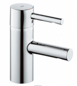 Смеситель для раковины однорычажный Grohe коллекция Essence хром 34294000