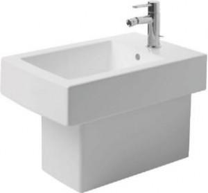 Биде напольное Duravit коллекция Vero 57х37х40 с переливом 224010000