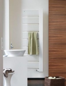 Водяний полотенцесушитель Zehnder колекція Yucca Plus 582х1612х110 біла емаль YPR-150-60