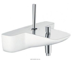 Смеситель с джойстиком для ванны с коротким изливом Hansgrohe коллекция PuraVida белый/хром 15472400