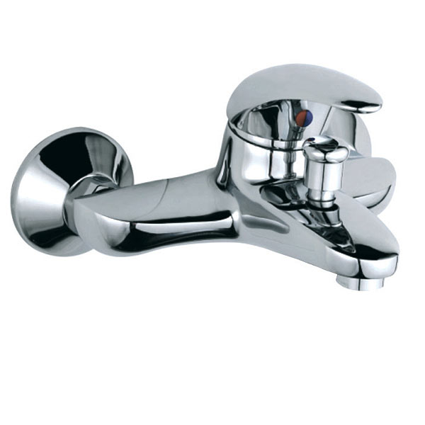 Змішувач одинважільний для ванни з коротким виливом Ferro колекція Ancona хром BAN11