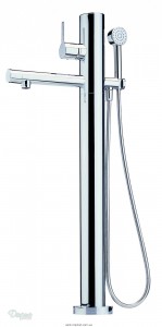 Смеситель однорычажный напольный (отдельностоящий) с душем Oras коллекция IL Bagno Alessi One хром 8550