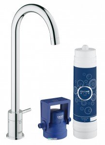 Набор смеситель с вентилем для кухни с фильтром Grohe Blue (без смешивания) с набором для подключения хром 31301001