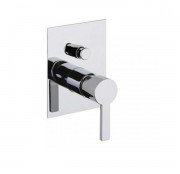 Смеситель для душа скрытого монтажа Fiore KATANA с переключателем хром 77CR7517