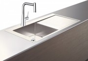 Мийка для кухні Hansgrohe C71 C71-F450-11 з одноважільним змішувачем і системою зливу з автоматичним управлінням хром 43229000