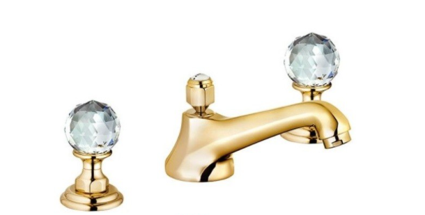 Смеситель для раковины на 3 отверстия KLUDI ADLON низкий излив ручки хрусталь позолота 23 карата 5104645G4
