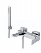 Смеситель для ванной Fiore Kube с лейкой и шлангом белый матовый 100BB8552