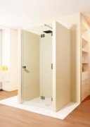 Душові двері Riho Scandic Mistral M104 120 см справа наліво хром/прозоре скло GX0070302