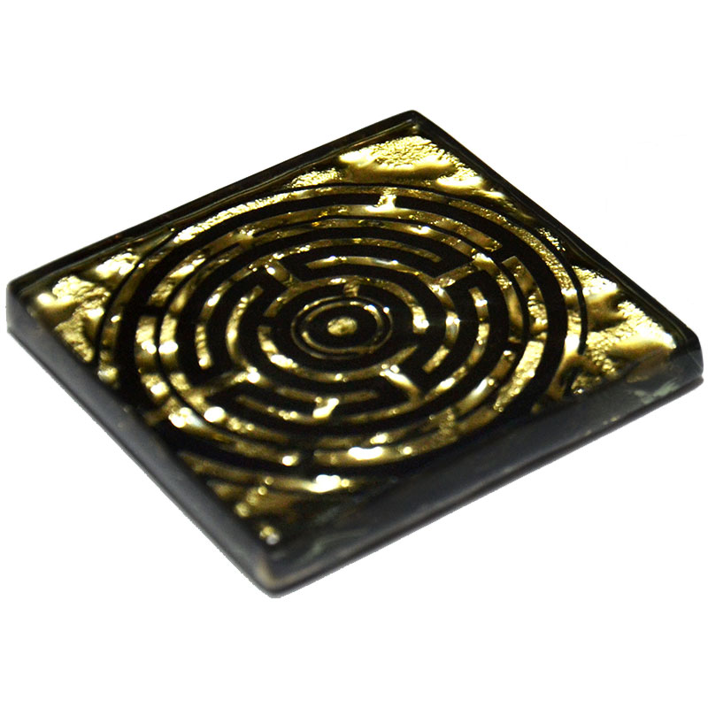 Декор напольный Grand Kerama Лабиринт рифленый 6,6х6,6 см стекло золото 016781