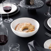 Салатница Villeroy & Boch New Moon 23.5 см премиум фарфор белый 10-4264-3170​