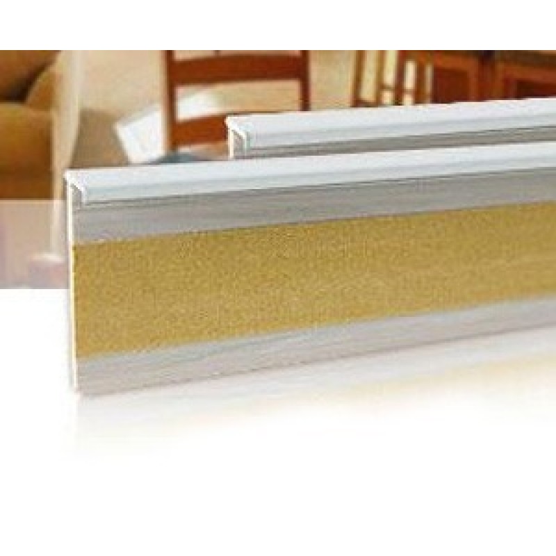 Плінтус для ковроліну Salag 160 ПВХ білий 161048