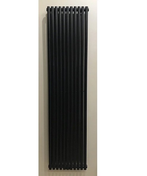 Дизайнерський радіатор Betatherm Ellipse 1 180х44,5 см сталь чорний  BCV1180/11 9005M 99