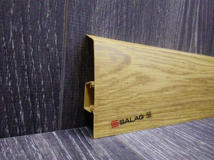 Плінтус Salag NG80 ПВХ дуб винний NG8056