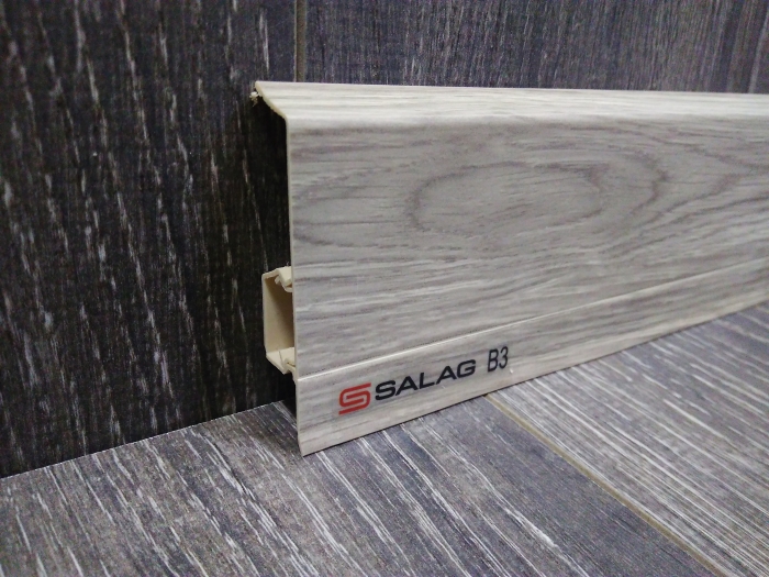 Плинтус Salag NG62 ПВХ дуб пустыни NG62B3