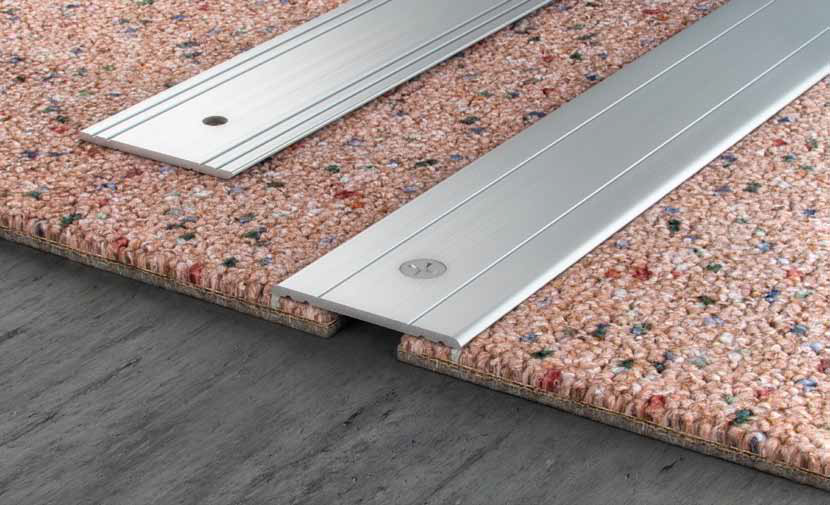 Алюмінієвий поріг Salag Stratus S09 0.91 м срібний анодований S09111