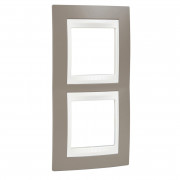 Рамка 2-постова Schneider Electric Unica Plus вертикальна коричнева/слонова кістка MGU6.004V.574