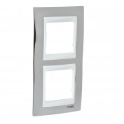 Рамка 2-постовая Schneider Electric Unica Plus вертикальная хром блестящий/белый MGU66.004V.810