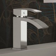 Смеситель для раковины Mariani Marte однорычажный с донным клапаном каскадный излив хром 393MA