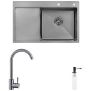 Мойка для кухни Kroner KRP Schwarze-7849RHM 78х49 см со смесителем и дозатором нержавеющая сталь черный PVD CVS30119