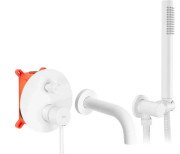 Смеситель для ванной Rea Lungo однорычажный с душевым гарнитуром белый матовый REA-B6440