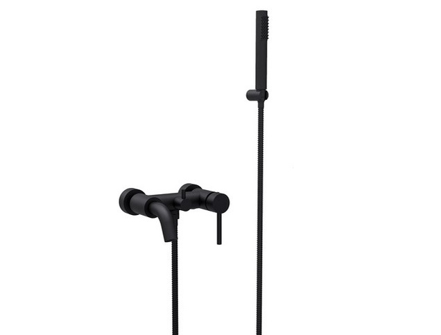 Смеситель для ванной Besco Illusion настенный с душевым гарнитуром черный матовый BW-IS-CZ