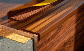 Антиковзаючий кутовий профіль Salag Cirrus ПВХ 0.91 м чорний 132004