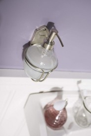 Диспенсер для рідкого мила Haceka Vintage підвісний скло / срібло 1170896