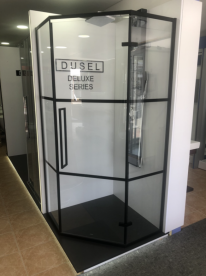 Душевая кабина пятиугольная Dusel Deluxe Series 1000x1000x1900 мм профиль черный матовый/стекло прозрачное с черным принтом DL197HBP 100 Black Matt Paint