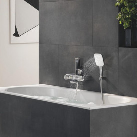 Душова лійка Grohe Rainshower Smartactive Cube 130 3-режимний білий місяць 26582LS0