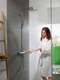 Душевая система Hansgrohe коллекция Crometta S Showerpipe 240 1jet с термостатом хром 27267000