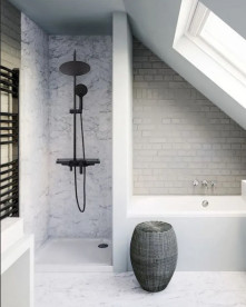 Душевая система Rea Vigo со смесителем черный REA-P7001