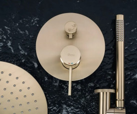 Душевая система скрытого монтажа Rea Lungo Grip со смесителем матовое золото REA-P8950