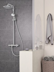 Душевая стойка для душа Grohe Tempesta Cosmopolitan 250 с термостатом настенная хром 26670000