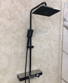 Душевая стойка для душа Vema Wellness с термостатом черный матовый V08232F0202