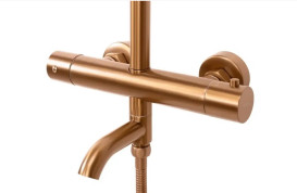 Душевая стойка для ванны Rea Lungo с термостатом матовая медь REA-P8807