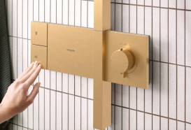 Душевая стойка Hansgrohe Raindance Alive Q 34х21 см 1jet EcoSmart с термостатом ShowerSelect Comfort бронза 24581140