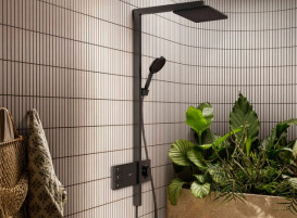 Душова стійка Hansgrohe Raindance Alive Q 210/340 2jet з термостатом ShowerSelect Comfort чорний матовий хром 24590340