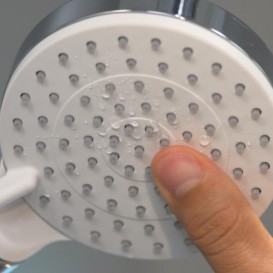 Душевой гарнитур со штангой Hansgrohe коллекция Crometta Vario EcoSmart 90 см хром/белый 26538400