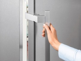 Двухкамерный холодильник Liebherr CNef 3515 Comfort NoFrost нержавеющая сталь с покрытием SmartSteel/сталь серебристый CNef 3515-20 001