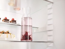 Двухкамерный холодильник Liebherr CNef 3735 Comfort NoFrost нержавеющая сталь SmartSteel/сталь серебристый CNef 3735