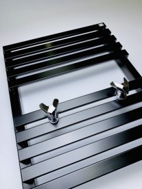 Електричний полотенцесушитель Terma Quadrus Slim 45х87 см чорний матовий WLQUS087045 / 9005 / ONE